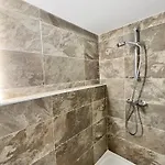 Apartamento 9 écluses-canal Du Midi Entier T2 Climatisé Avec Piscine