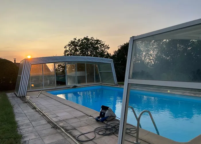 Apartamento 9 Ecluses-canal Du Midi Entier T2 Climatise Avec Piscine Béziers